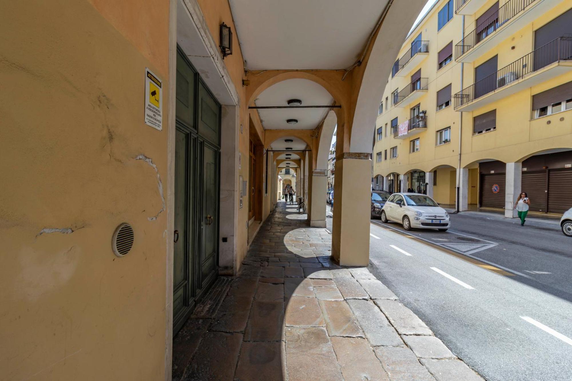 Casa Charleston In Palazzo Nobiliare Al Duomo Apartment Padova Exterior photo